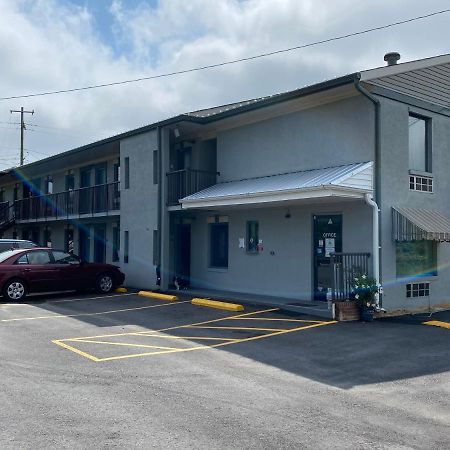 Cabarrus Inn Κόνκορντ Εξωτερικό φωτογραφία