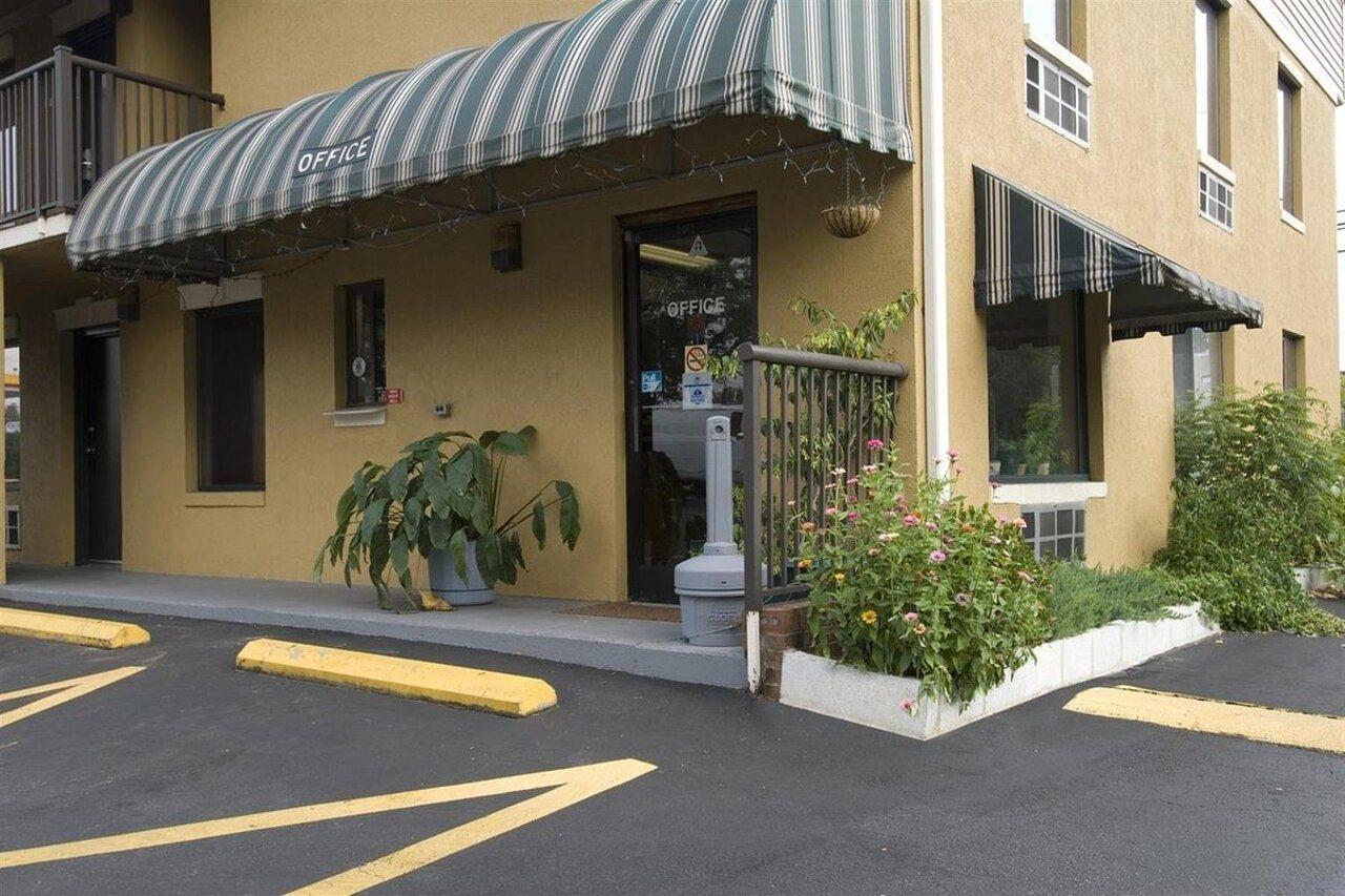Cabarrus Inn Κόνκορντ Εξωτερικό φωτογραφία
