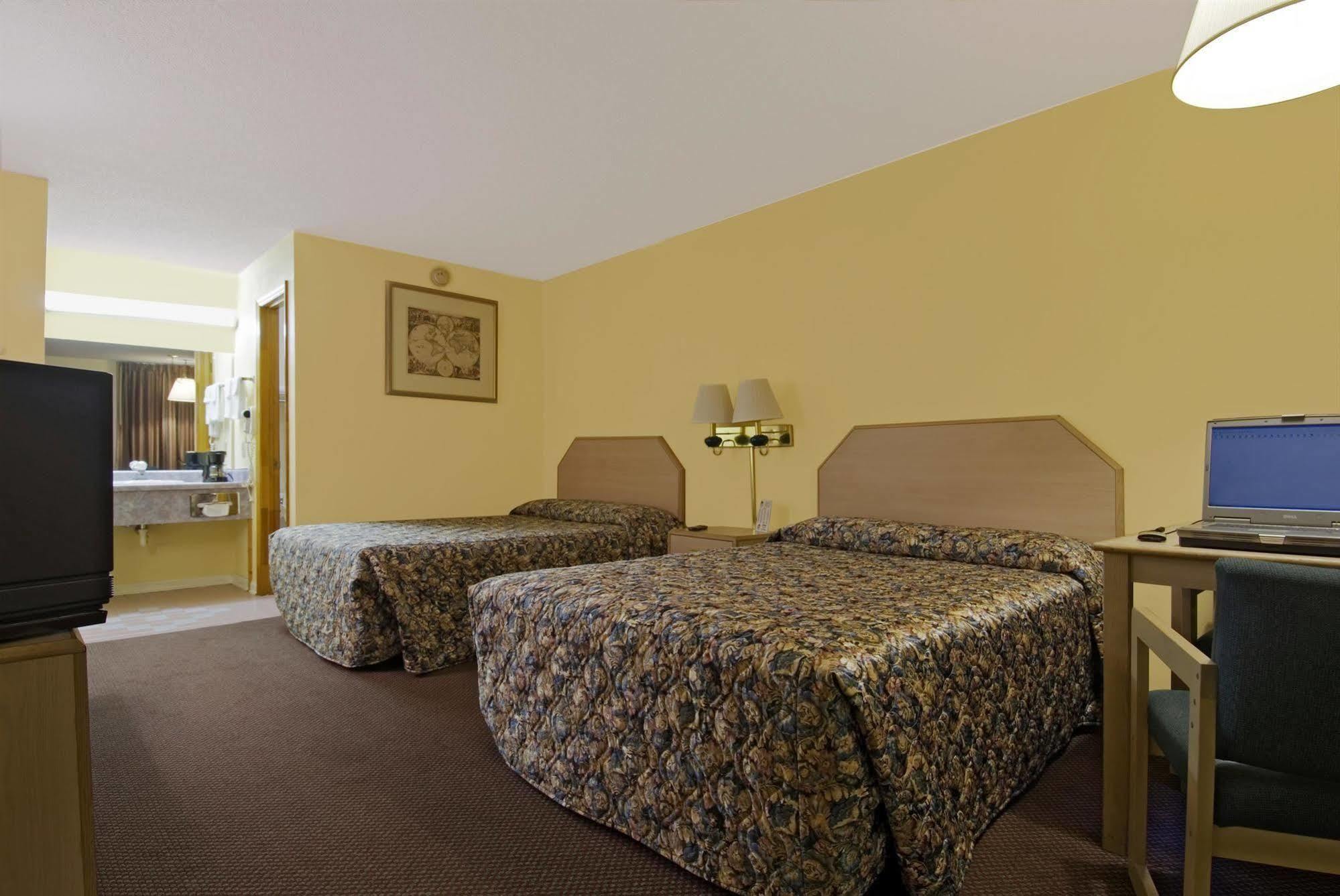 Cabarrus Inn Κόνκορντ Εξωτερικό φωτογραφία